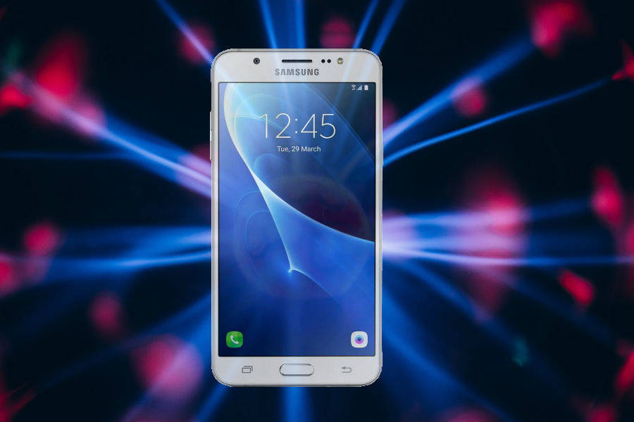 samsung-galaxy-j7-hero