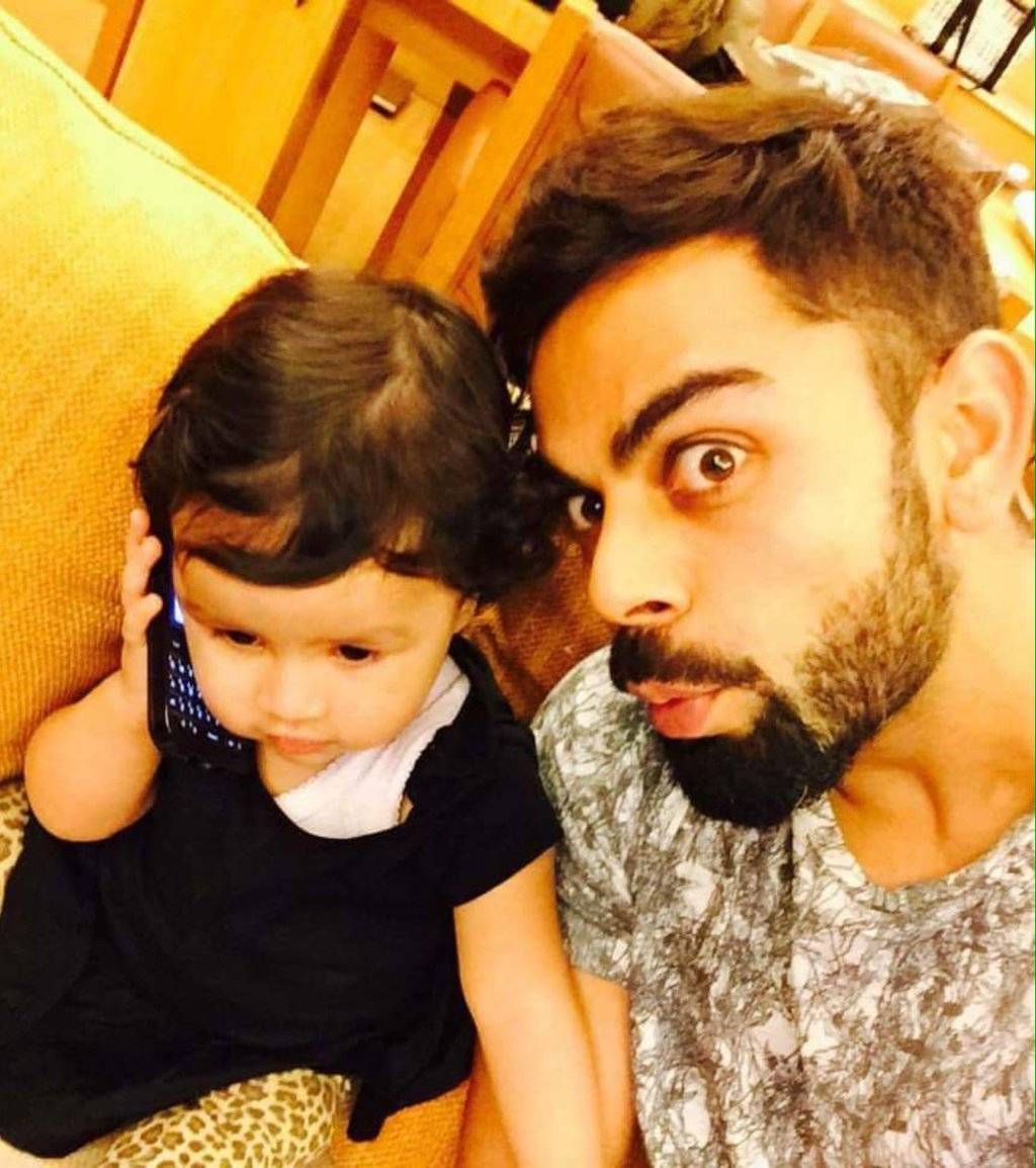 virat-kohlis-selfie-before-wt20-semi-final
