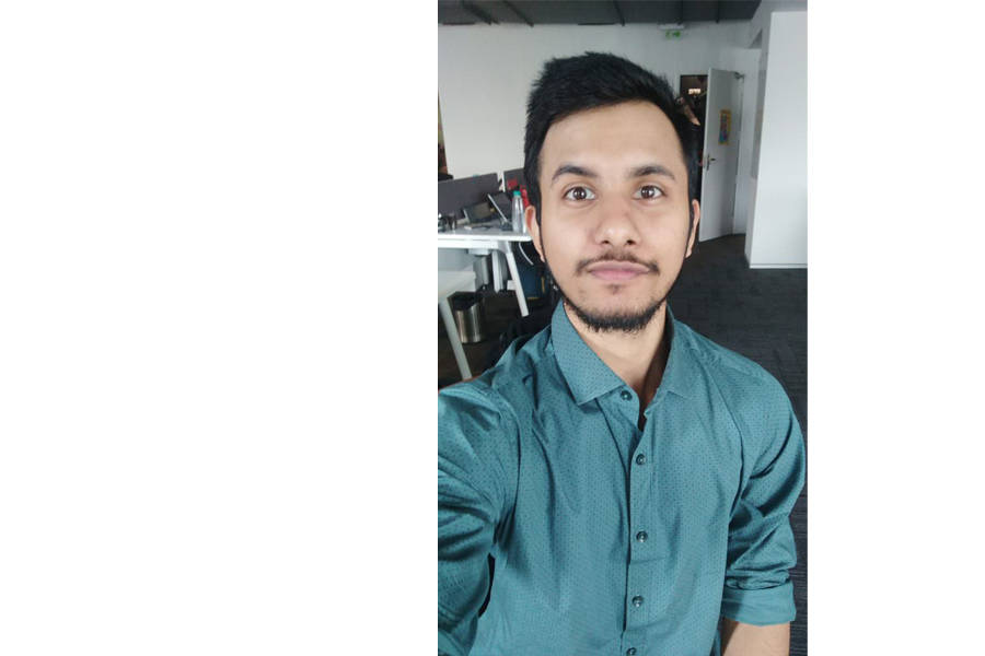 look-into-the-camera-576x1024