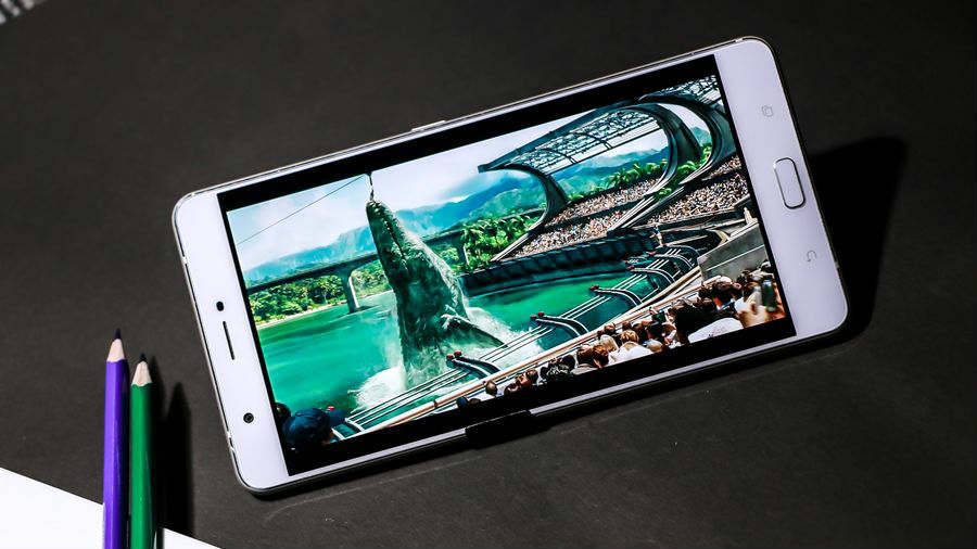 asus-zenfone-3-ultra-front