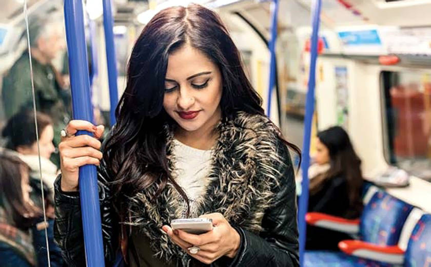 girl-with-phone-indian-4