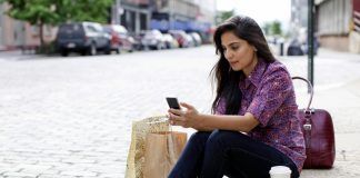 airtel jio vodafone idea bsnl telecom plans offer prepaid postpaid in hindi