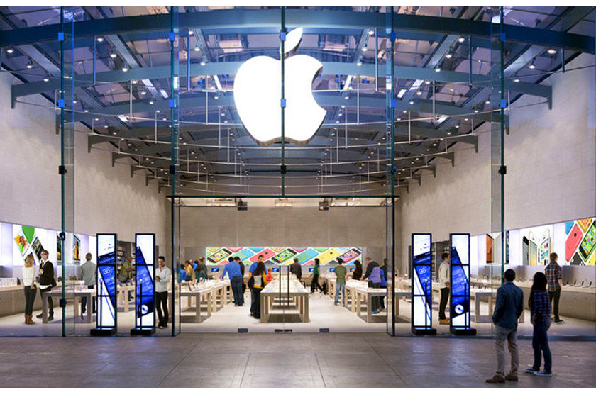first Apple offline retail store in Mumbai india delayed because of pandemic