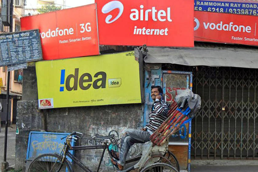 indian telecom industry major loss agr decision supreme court dot vodafone idea airtel jio explained hindi price hike