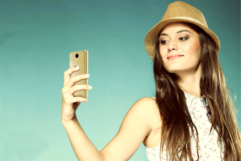 intex-aqua-a4-plus-1