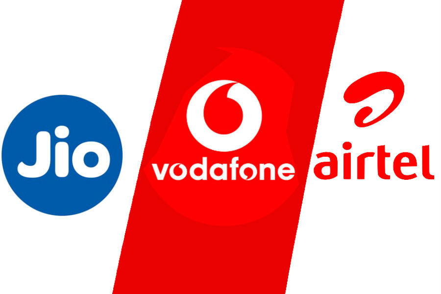 Vodafone 1699 plan update 365 days validity 547 5gb 4g data airtel jio india