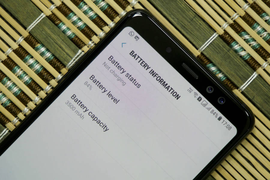 samsung-galaxy-a8-plus-2018-first-impression-price-specifications-features-in-hindi