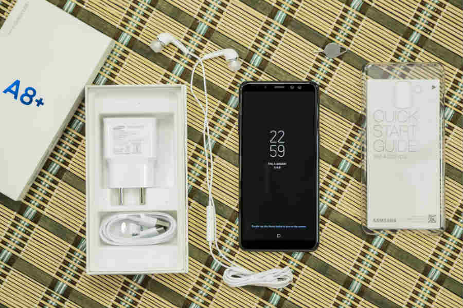 samsung-galaxy-a8-plus-unboxing-copy