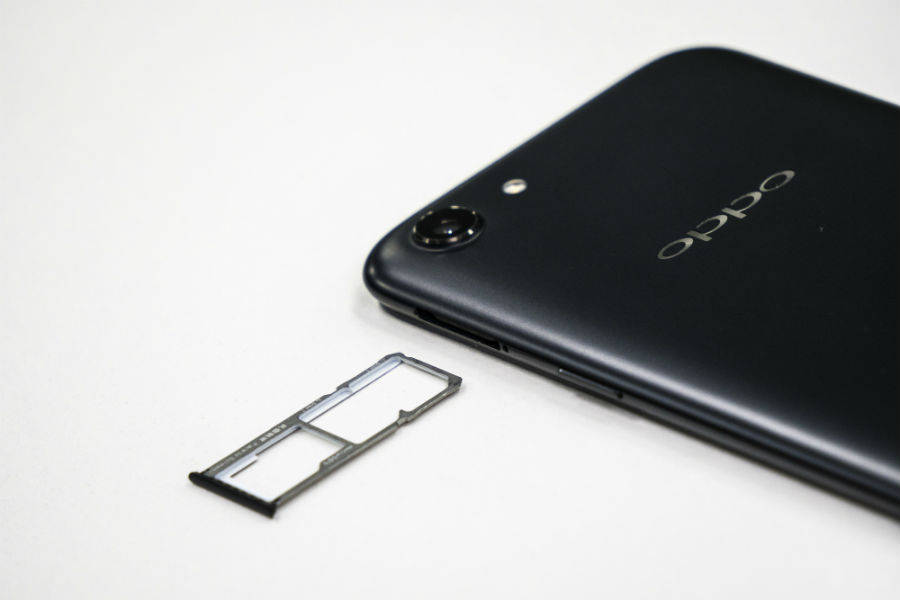 oppo a83 review best selfie phone with face unlock