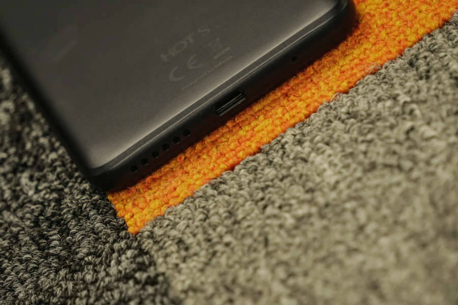 infinix-hot-s3-bottom