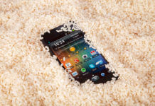 how-to-protect-and-save-smartphone-in-holi