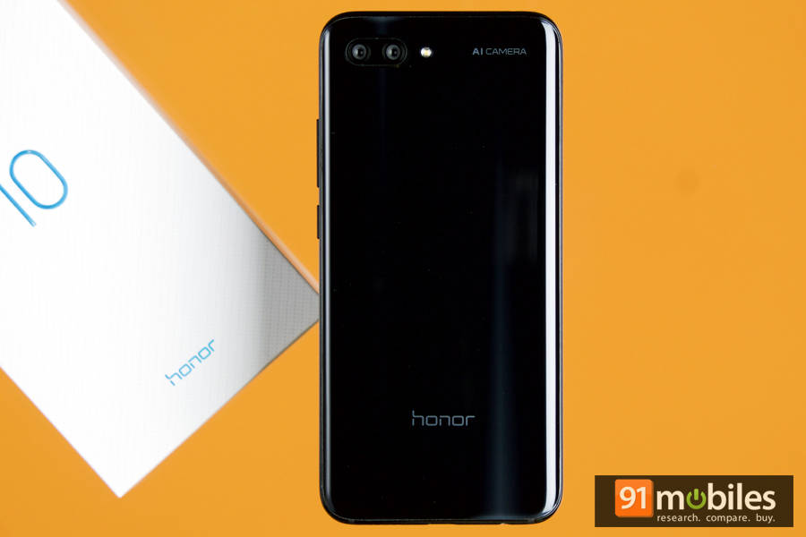 आॅनर 10 इंडिया प्राइस स्पेसिफिकेशन और फीचर्स हिंदी में देखें