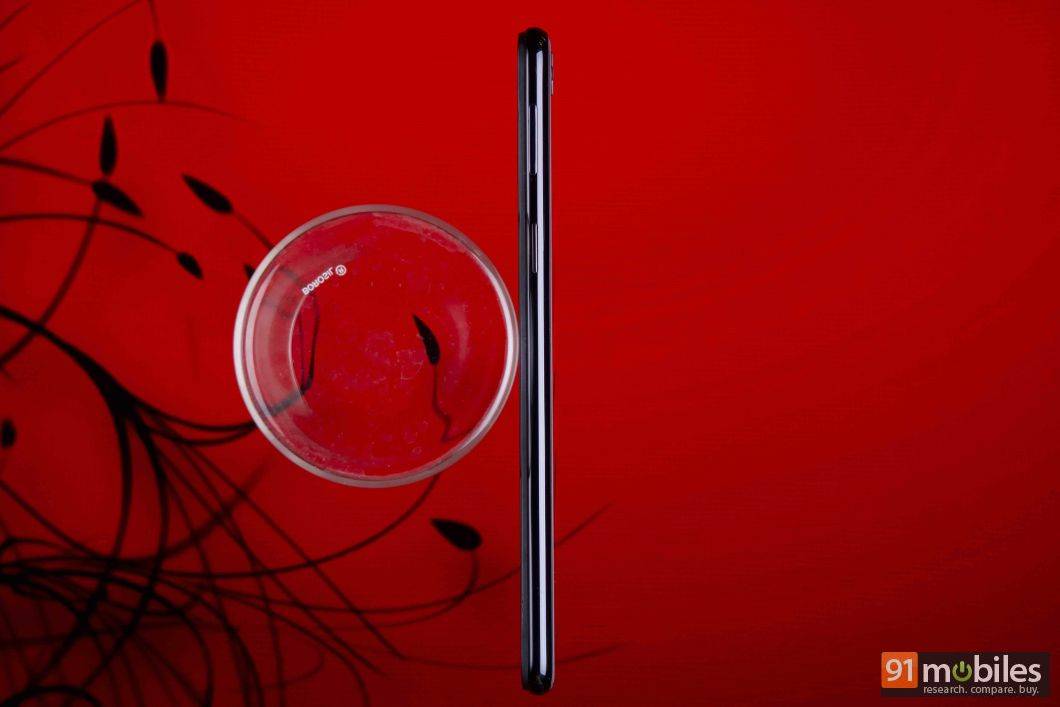 रियलमी 1 इंडिया प्राइस स्पेसिफिकेशन और फीचर्स हिंदी में