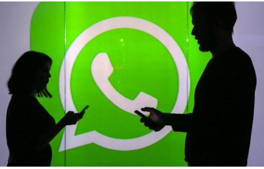 whatsapp group video call limit will extend more than 4 people chat live zoom app