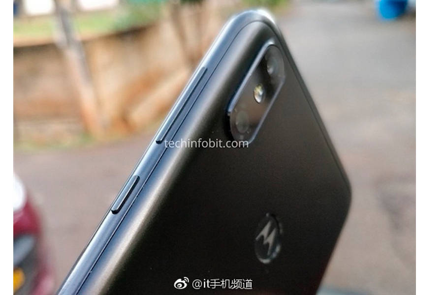 motorola-one-power-4