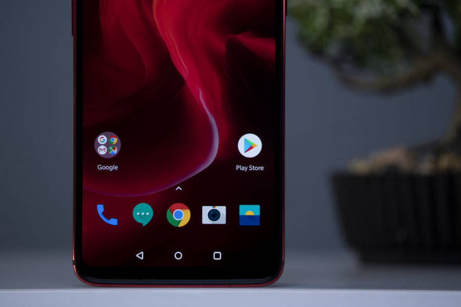 वनप्लस 6 रेड एडिशन प्राइस स्पेसिफिकेशन और फीचर्स।