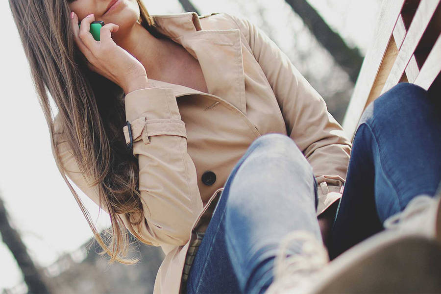 girl-with-phone-indian-24