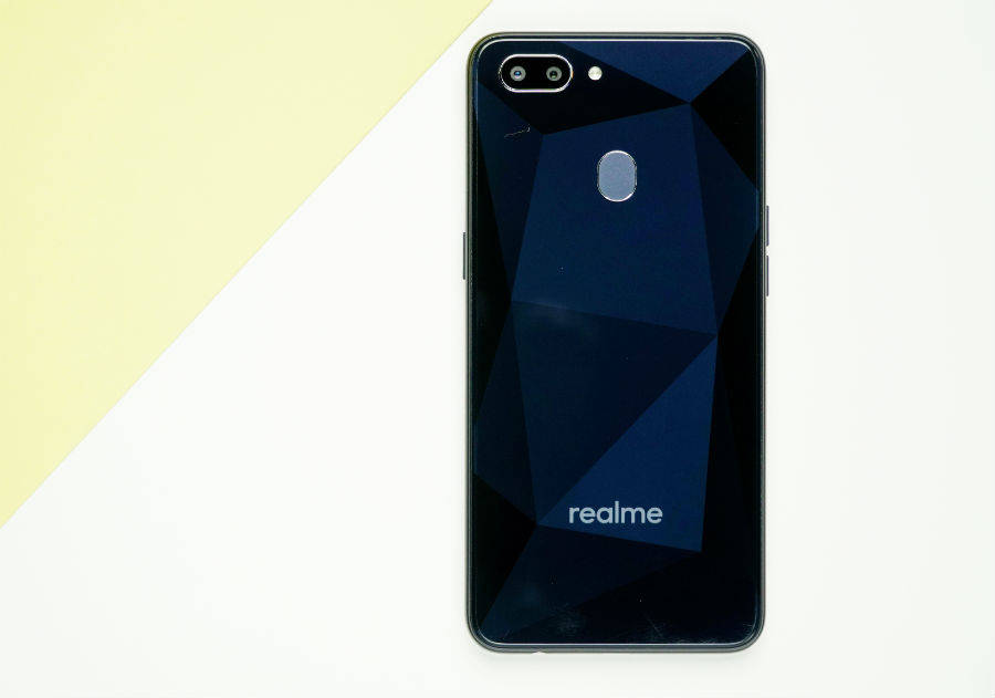 रियलमी 2 इंडिया प्राइस स्पेसिफिकेशन और कंपैरिजन