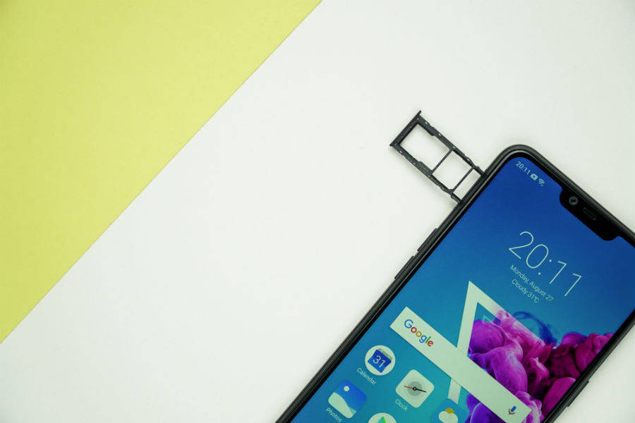 रियलमी 2 इंडिया प्राइस स्पेसिफिकेशन और कंपैरिजन