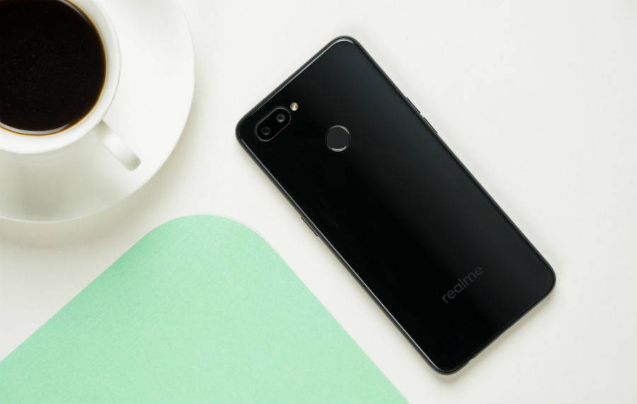 रियलमी 2 प्रो प्राइस स्पेसिफिकेशन एंड फीचर्स इन इंडिया