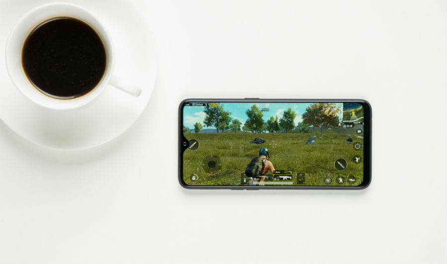 रियलमी 2 प्रो प्राइस स्पेसिफिकेशन एंड फीचर्स इन इंडिया