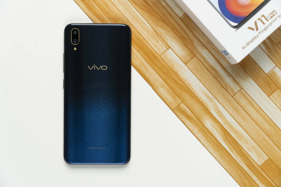 वीवो वी11 प्रो प्राइस स्पेसिफिकेशन और फीचर्स हिंदी में