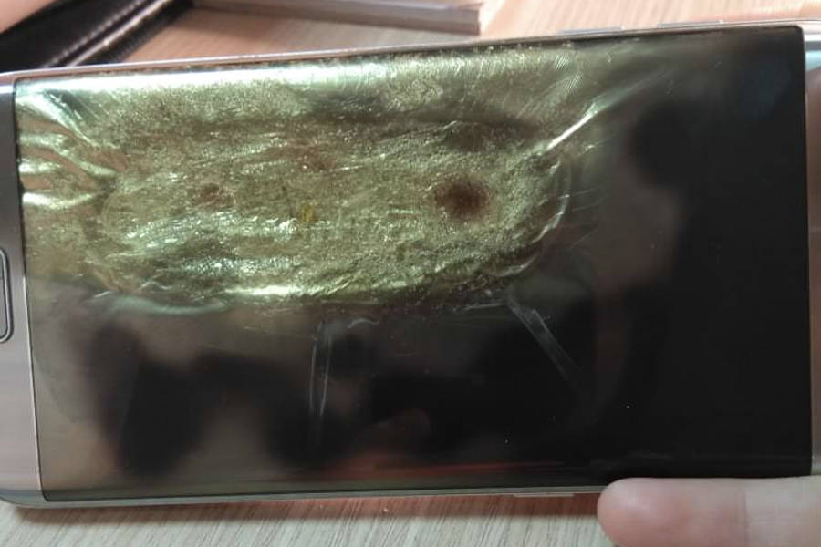 samsung-galaxy-s7-edge-fire2