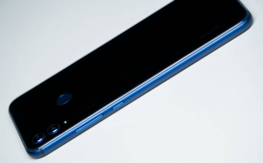 आॅनर 8एक्स प्राइस स्पेसिफिकेशन और फीचर्स हिंदी में