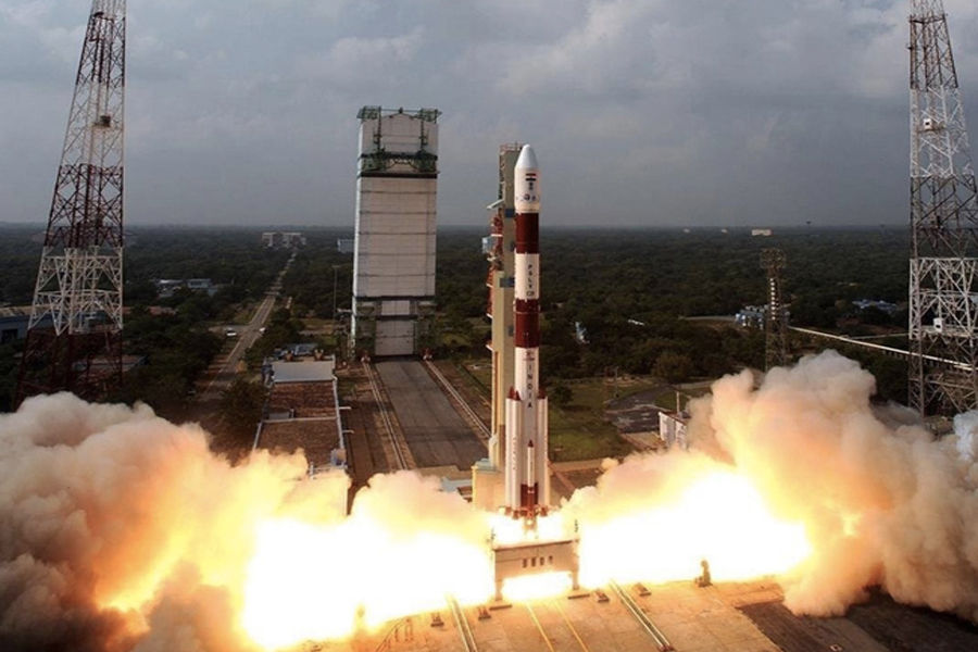 isro-launched-35th-communication-satellite-gsat-7a-india-in-hindi