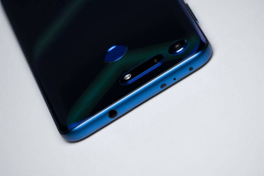 honor-view-20-first-look-and-handson-images-in-hindi