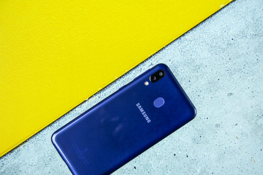 samsung-galaxy-m20-review-in-hindi