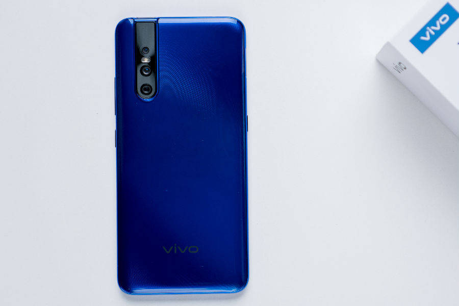 Vivo V15 Pro price slashed in india 3000 for 8gb ram variant sale offer