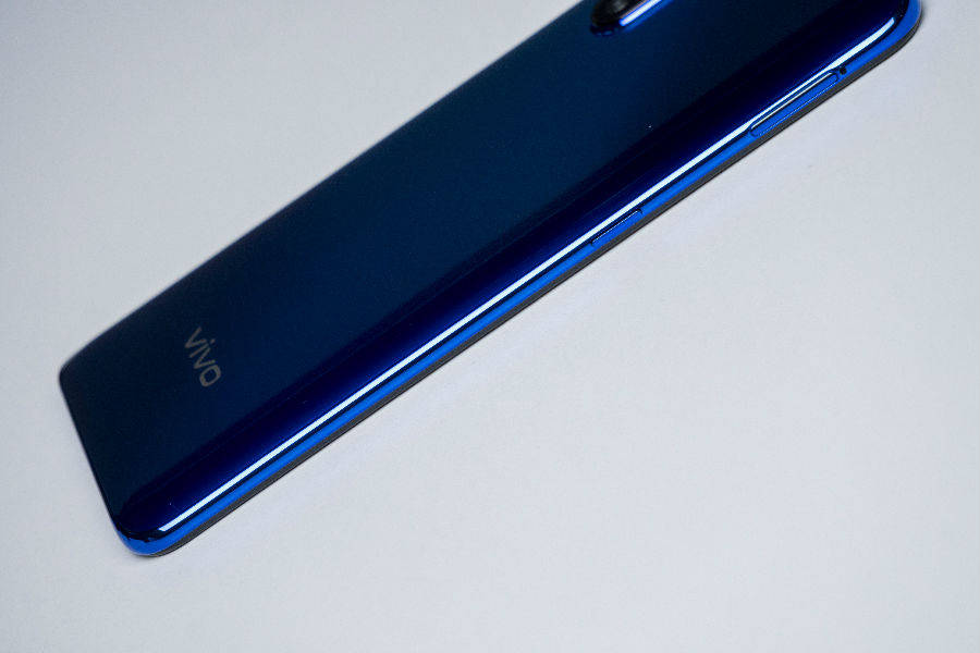 vivo-v15-vs-v15-features-and-specifications