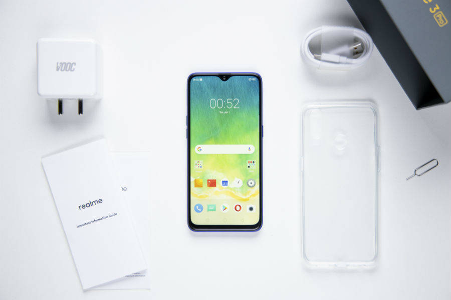 realme-3-pro-first-look-in-hindi