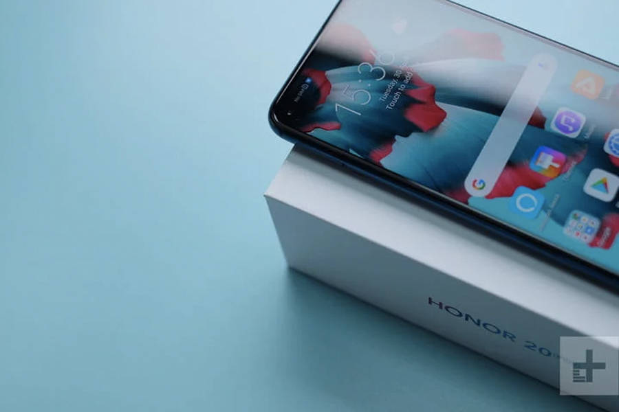honor 20 pro real image leak punch hole display