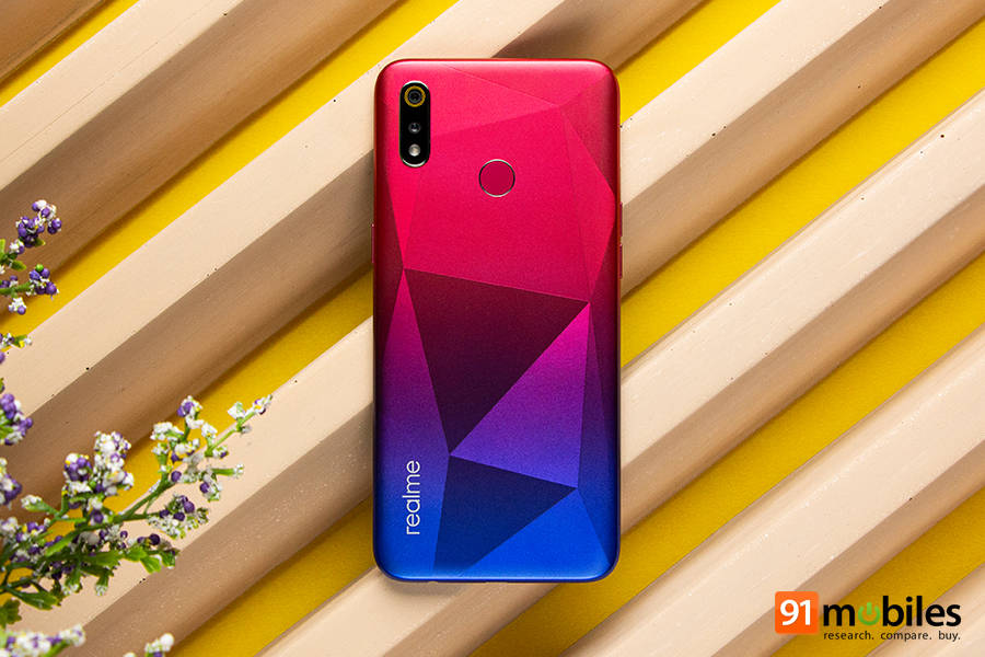 Realme 3i first flash sale in india today feature specifications price offer
