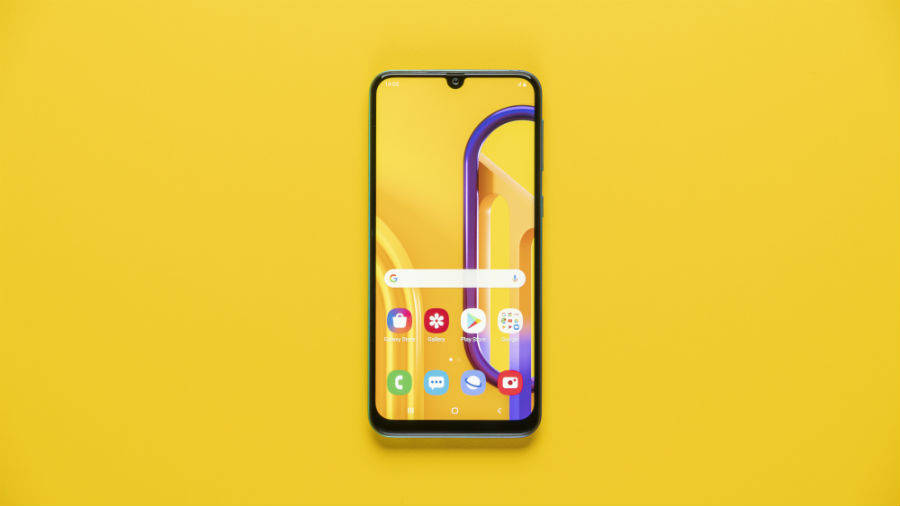 best Budget Gaming smartPhone available in india to play pubg call of duty under rs 15000