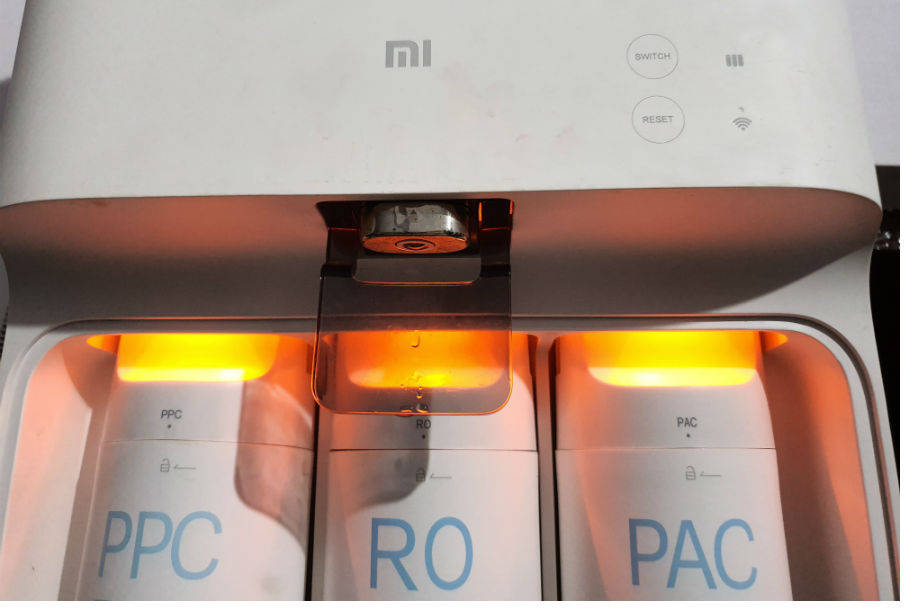 mi-smart-water-purifier-ro-uv-review-in-hindi