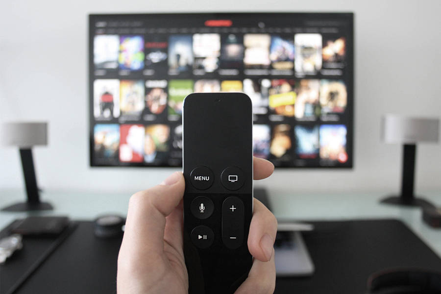 Infinix TECNO to launch new smart television in india online and offline market low budget segment realme mi tv