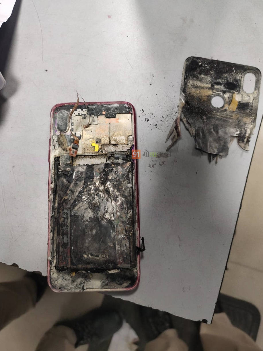 Xiaomi Redmi Note 7 Pro smartphone caught fire blast explodes in pocket in gurugram