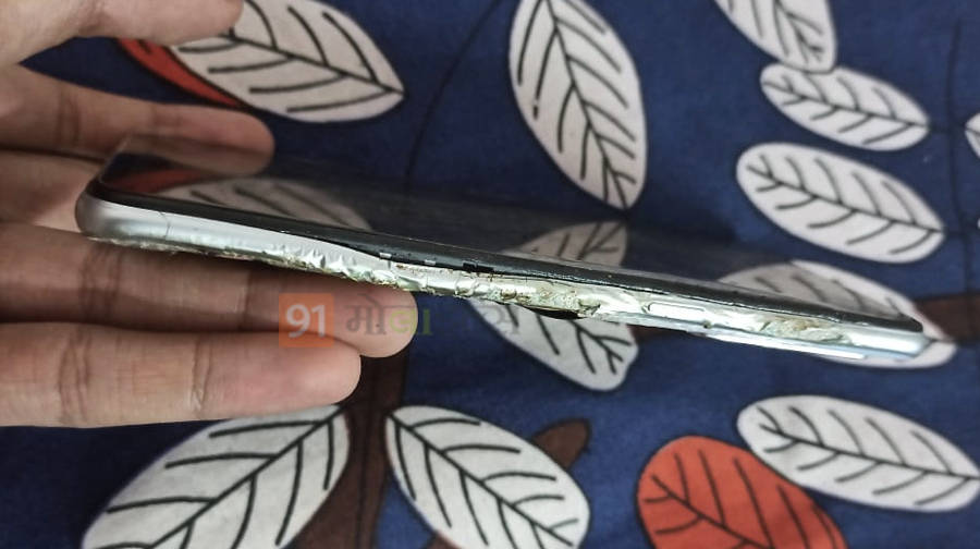 Realme XT caught fire in india while man sleeping