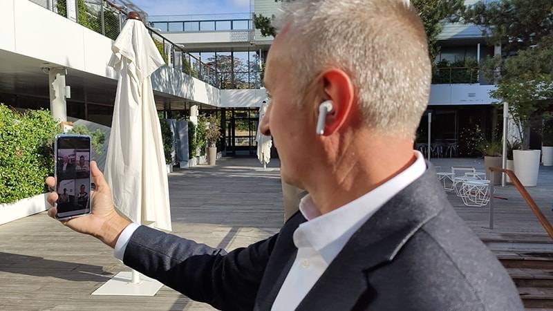 oppo-5g-video-call