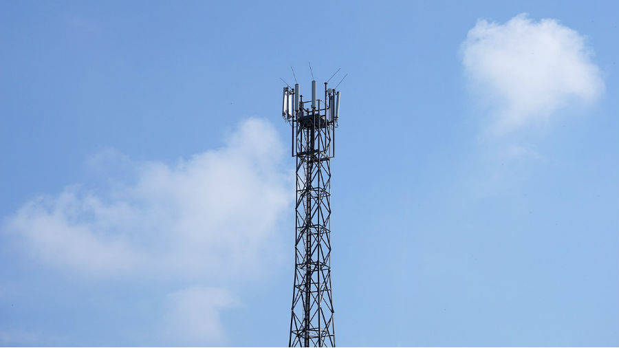mobile-network-tower-1