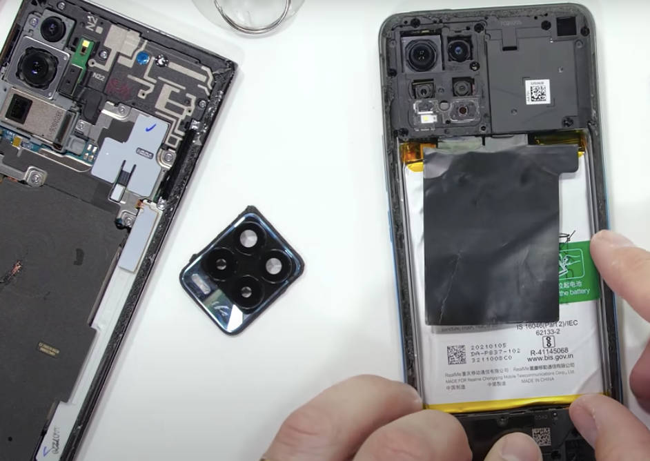 realme-8-pro-vs-samsung-galaxy-note-20-ultra