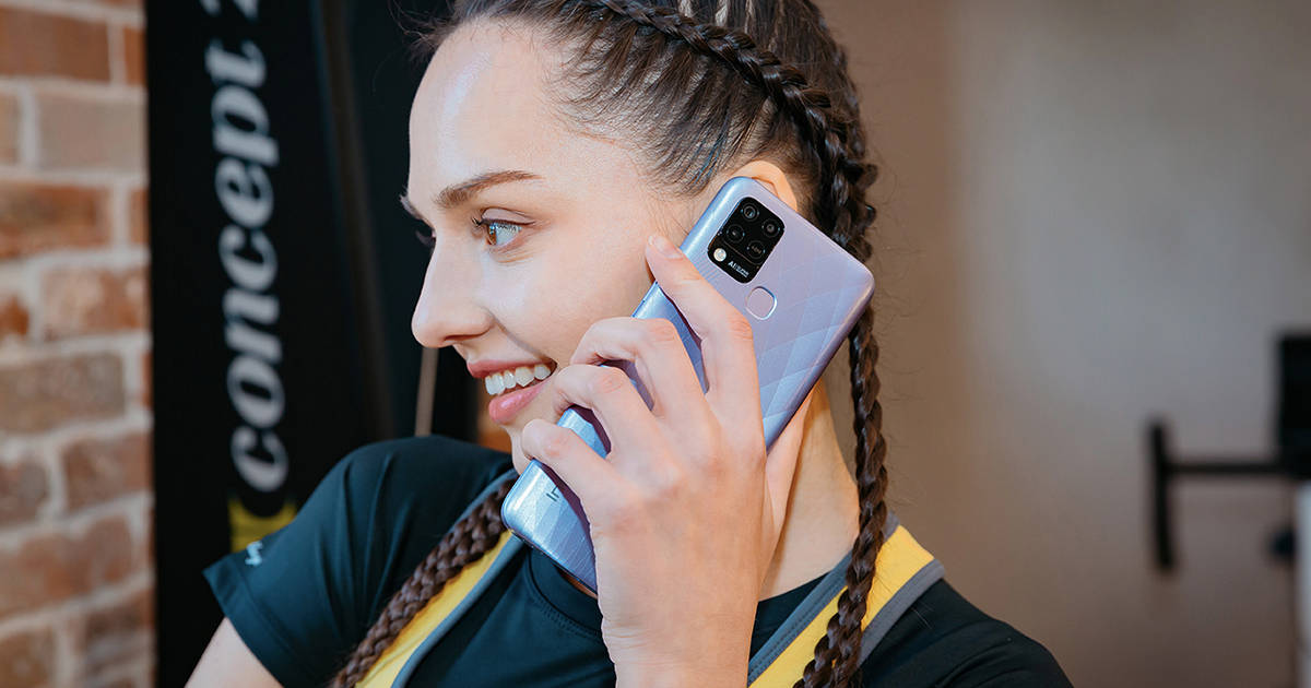 Infinix Hot 10S launch in India with 6000mah battery 6gb ram g85 soc Price Specs Sale offer