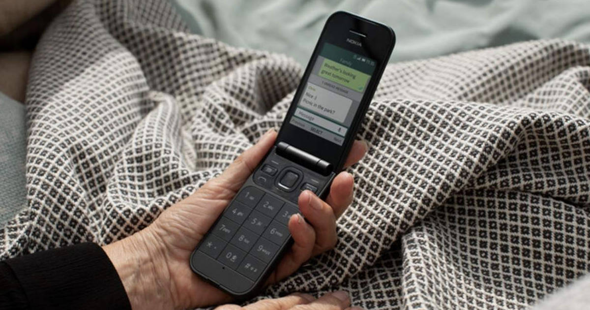 Nokia 2720 Flip 4g feature phone official low price