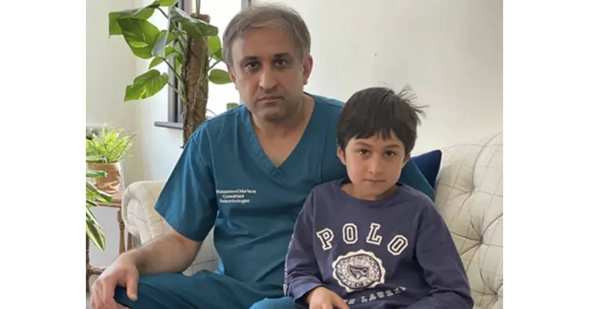 7 year old kid spend rs 1 3 lakh in fathers apple iphone to buy game top ups on itunes dad forced to sell family car