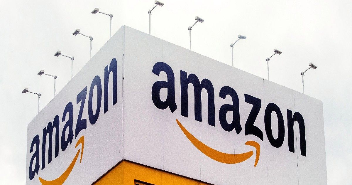 Amazon India Workers Arrested for illegally smuggling Marijuana Ganja Delivery