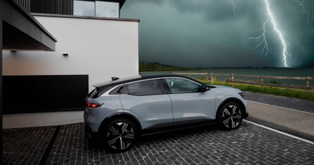 renault-megane-e-tech-2