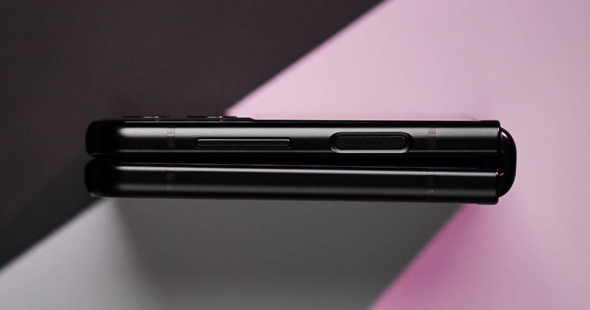 samsung-galaxy-z-flip-3-review-in-hindi